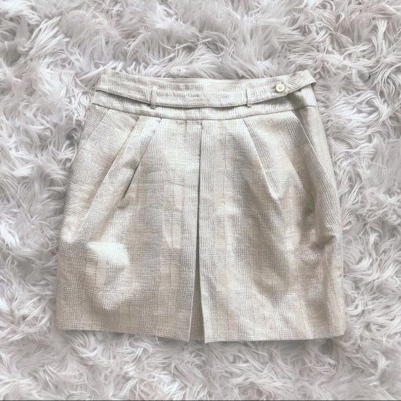 NWOT Club Monaco Beige Metallic Miniskirt Size 00 - Picture 1 of 8